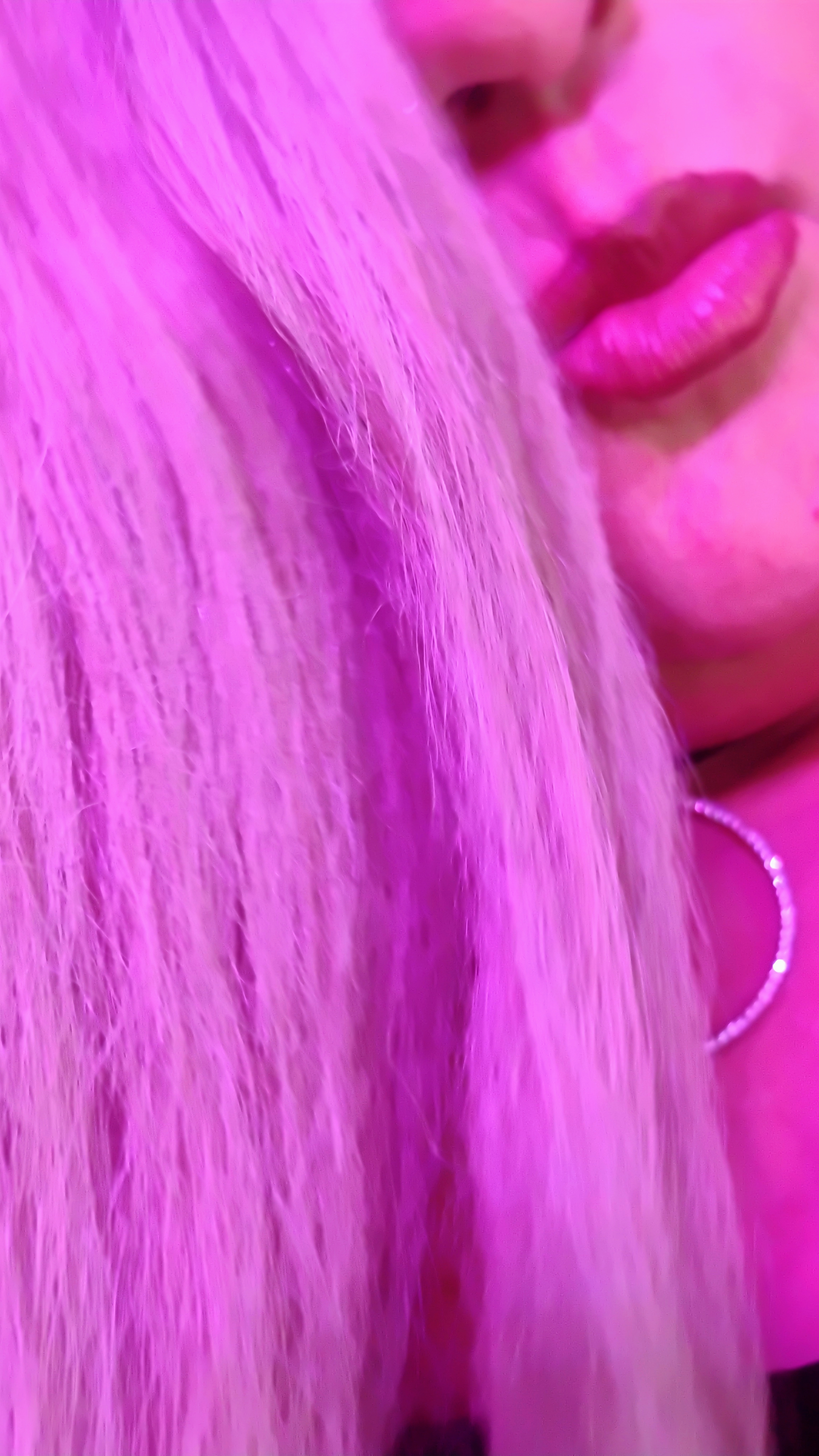 Lips of private pleasure